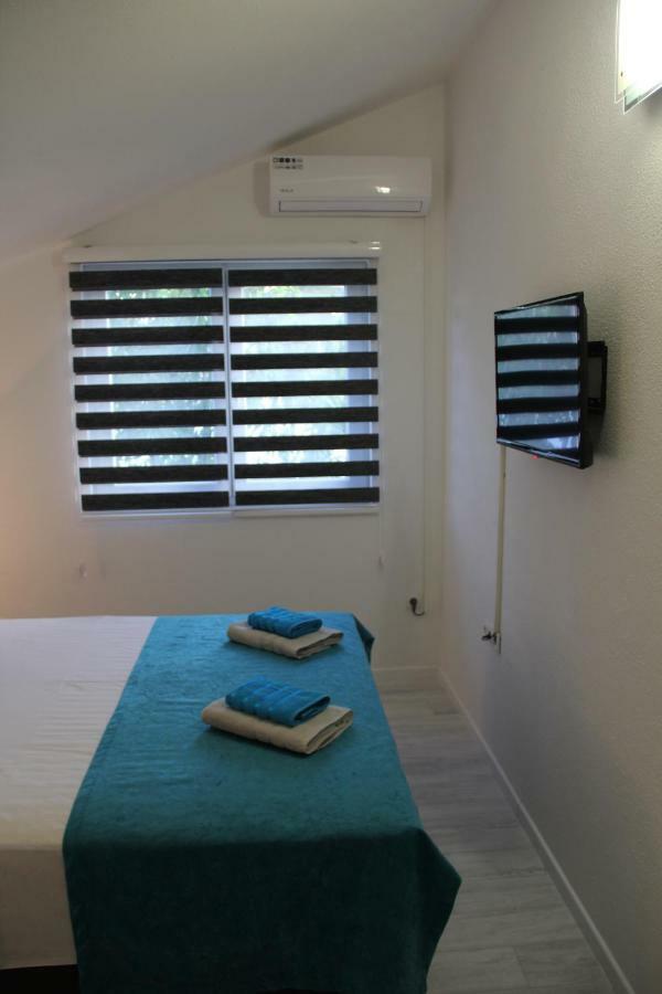Holiday Home Flora Mostar Exterior photo