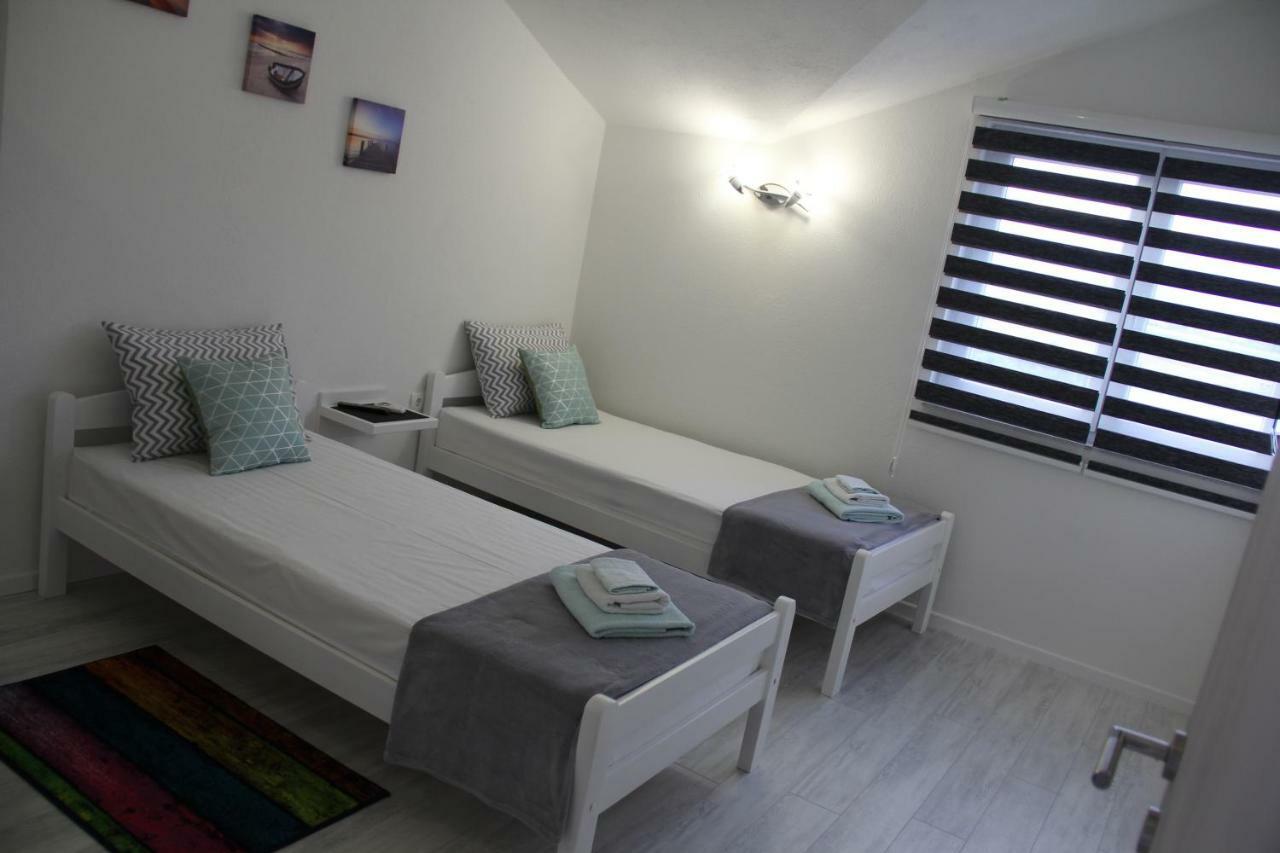 Holiday Home Flora Mostar Exterior photo